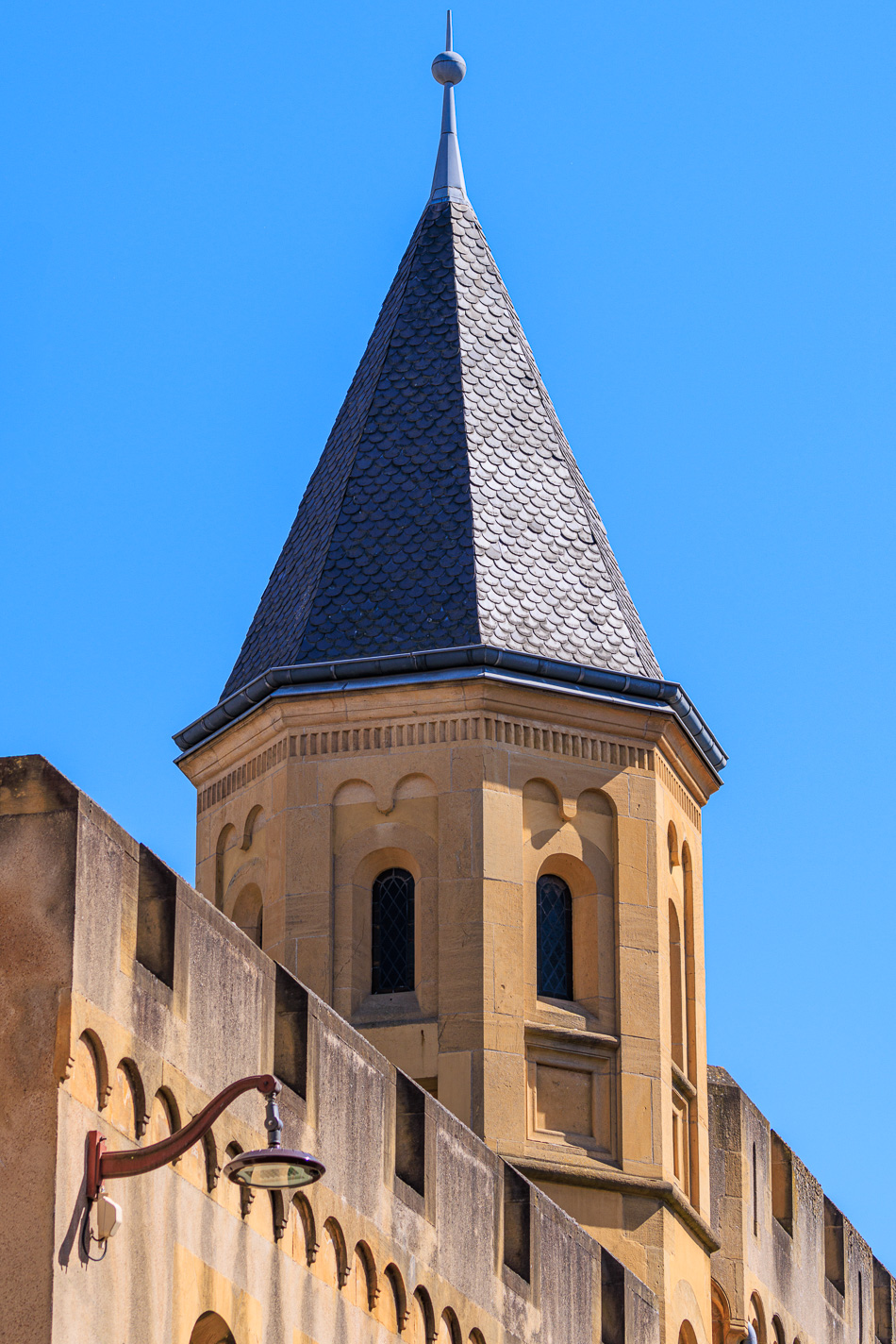 details05